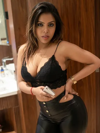housewife call girls Raipur